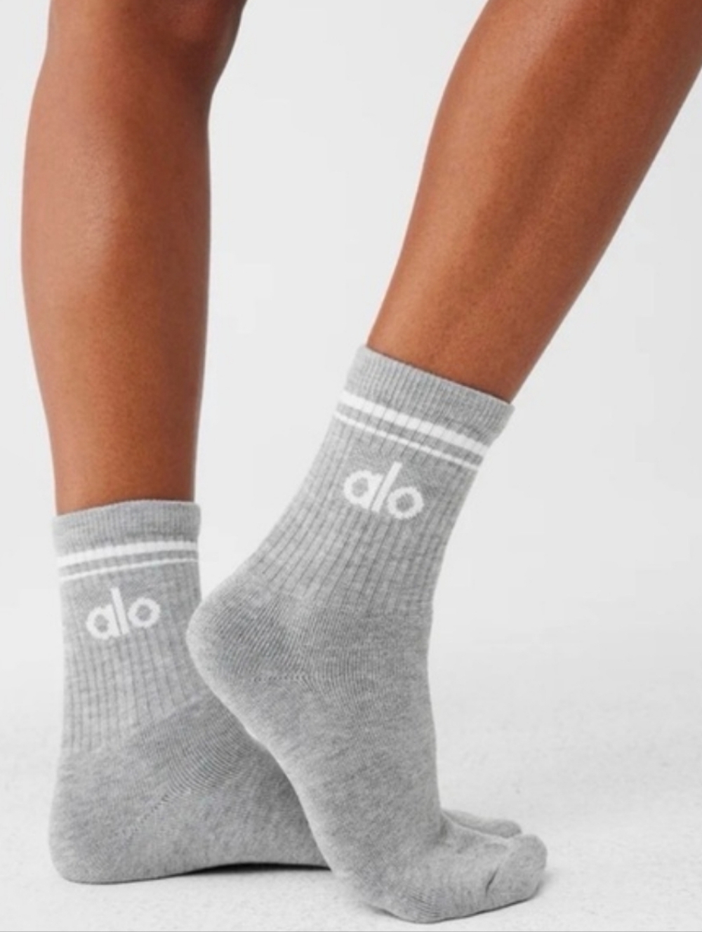 ALO Half Crew Socks Grey Size M NWT